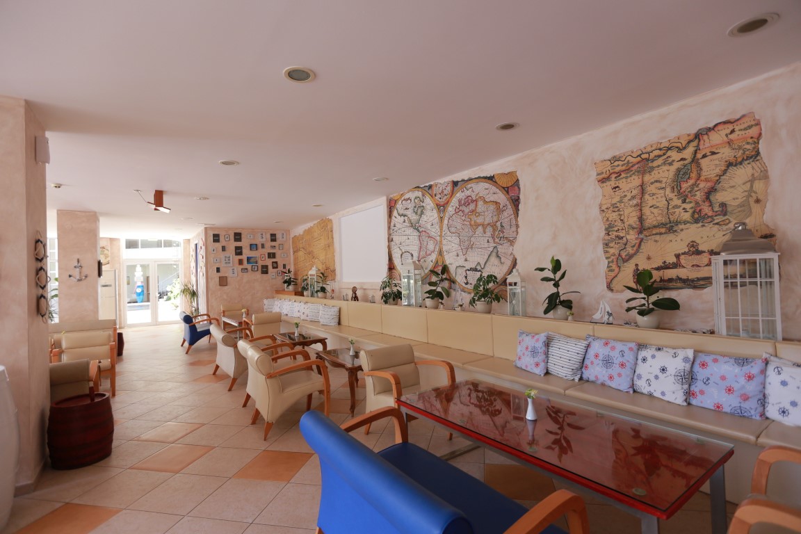 MADARA_HOTEL_NISIPURILE_DE_AUR_BULGARIA_AIR_TOUR_TRAVEL